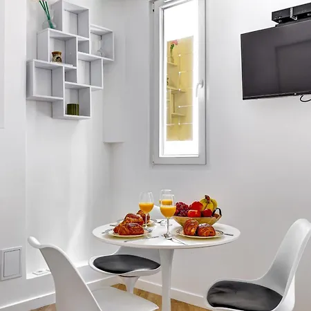 Eiffel Tower & Champ De Mars - 1br - Vacation