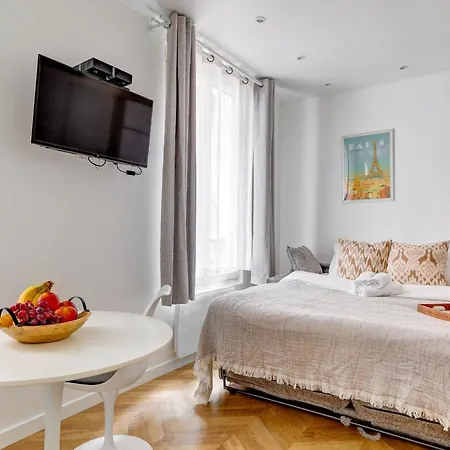 Eiffel Tower & Champ De Mars - 1br - Vacation Apartman Párizs